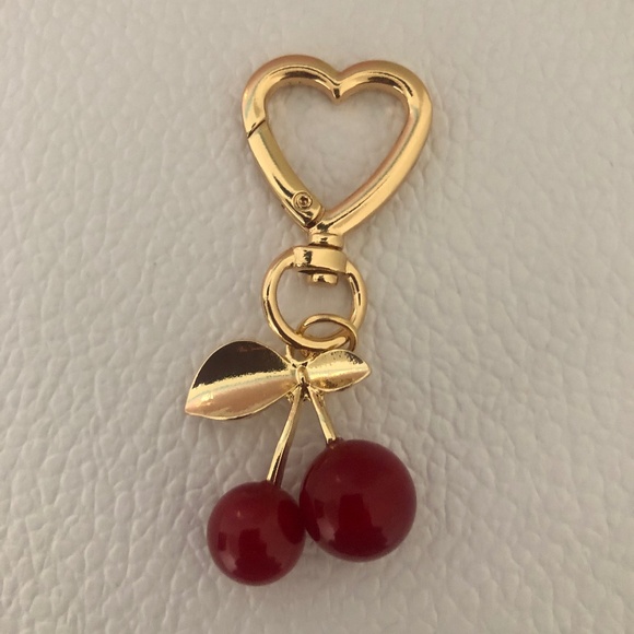 NIB YSL Pink Patent Beauty Clutch - Picture 8 of 13